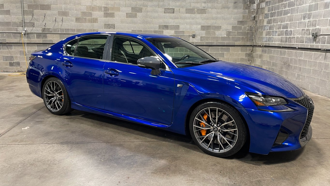 2016 LEXUS GS-F