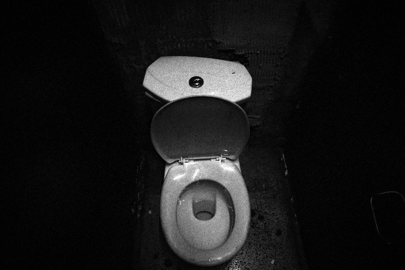 Toliet in Club