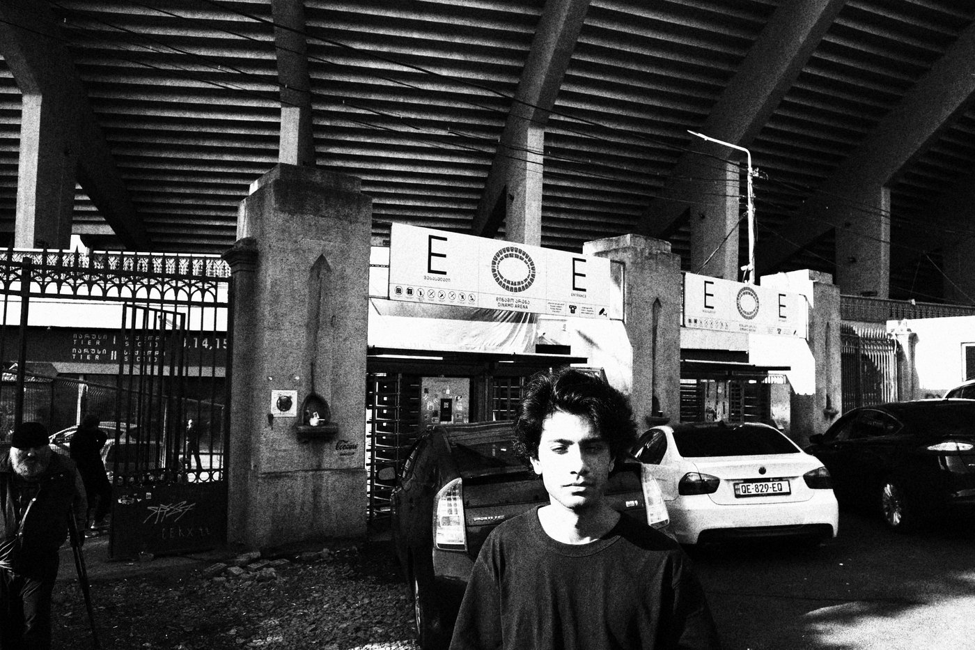 Man leaving bassiani