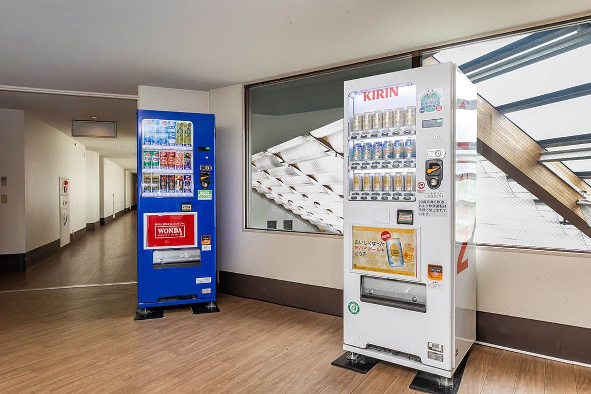 自販機コーナー - 0