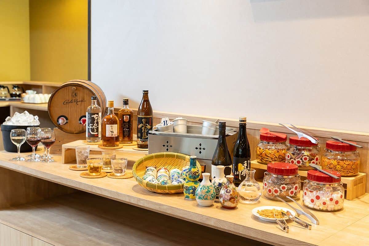 Free lounge "Yurari Katamachi"