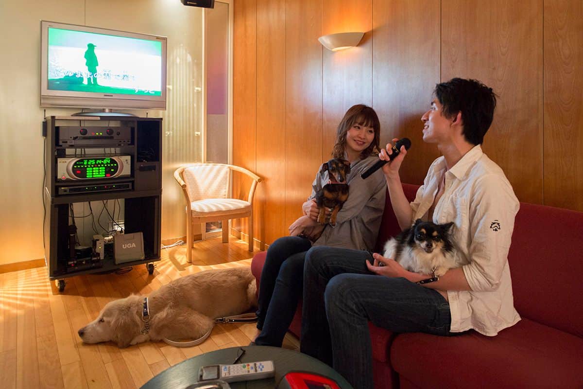 カラオケルーム - 0