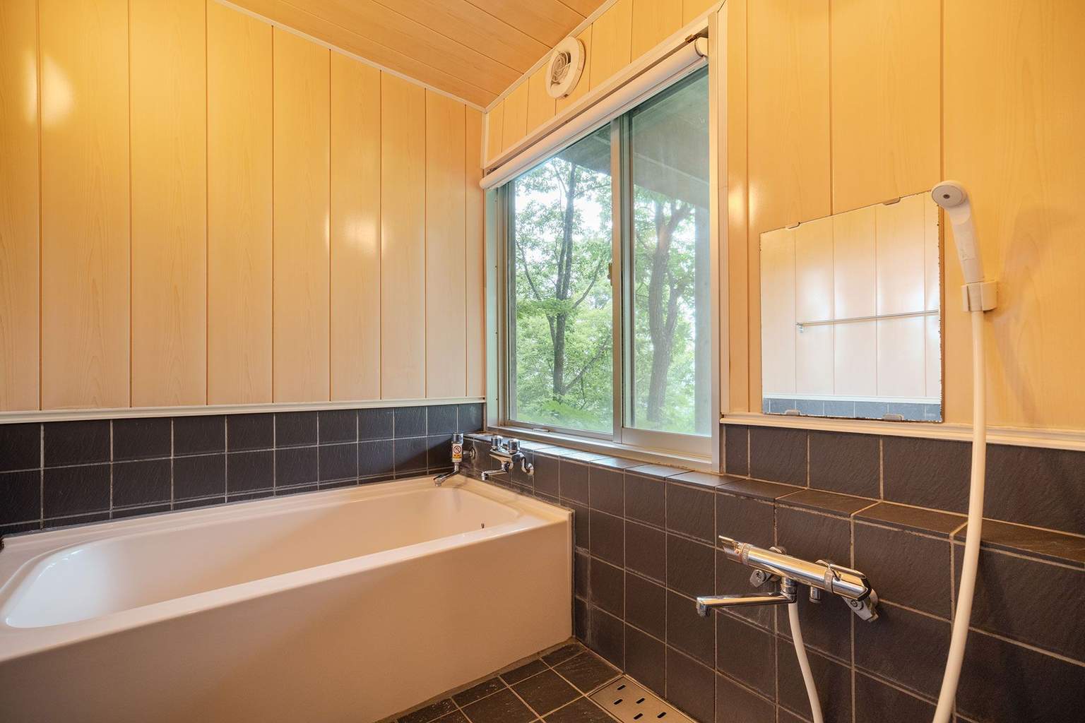 【含天然溫泉】帶狗狗入住的梯田式小屋（3組）