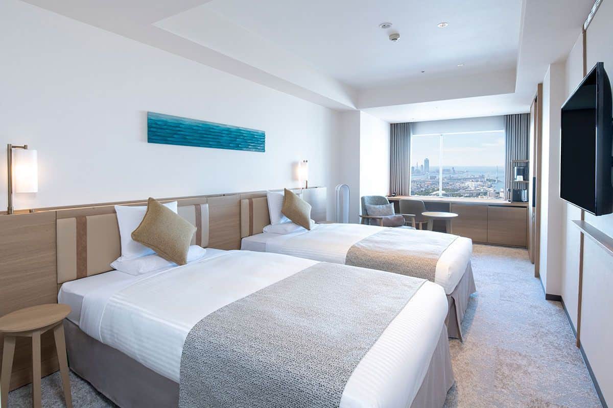 Hotel secondary