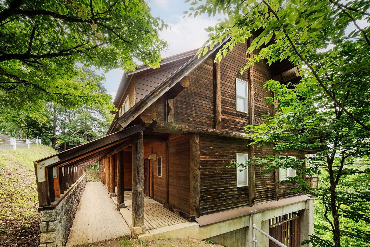 【含天然溫泉】帶狗狗入住的梯田式小屋（4 間）