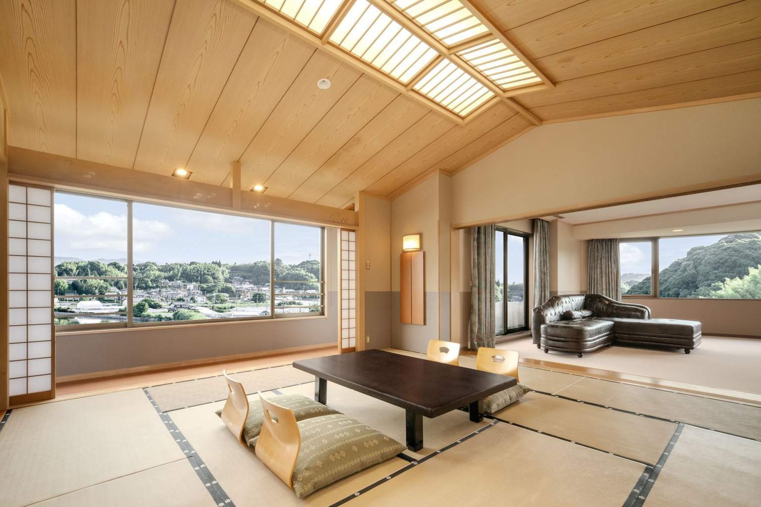 [Lake View] Deluxe Japanese-Western Style Room (2 rooms)