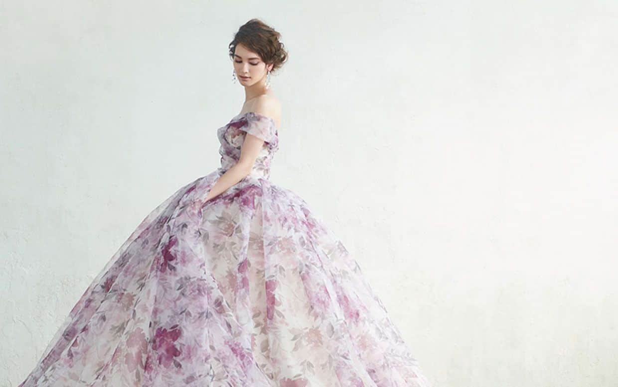 大分最大手衣装サロンEVERS × アートホテル大分 slide 1