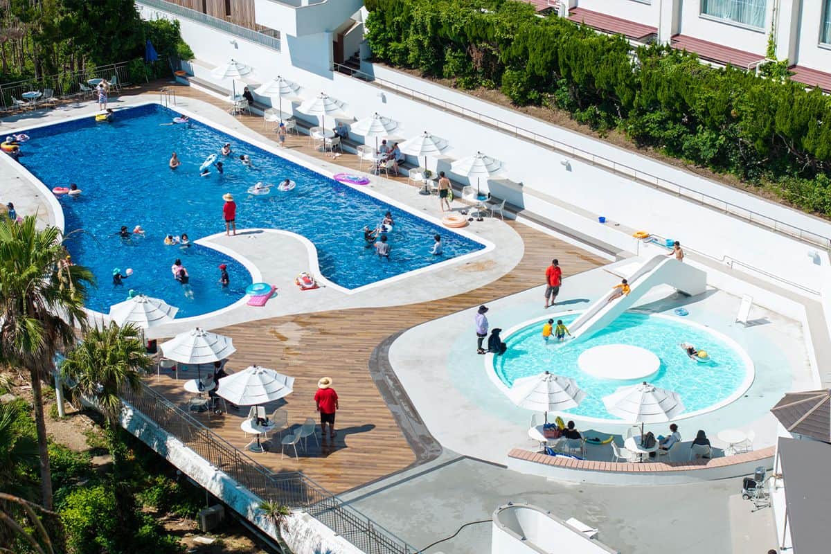 屋外プール（2026年7月1日～2026年9月28日まで）※9月27日の宿泊者まで利用可能（9月28日以降の宿泊者はご利用いただけません） - 2