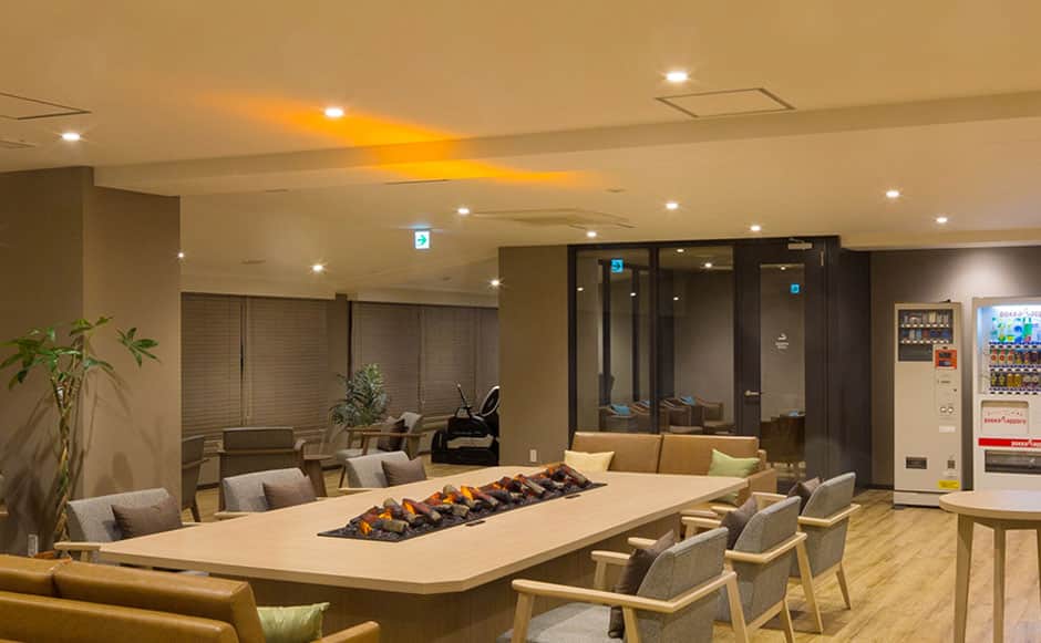 喫煙スペース - 0