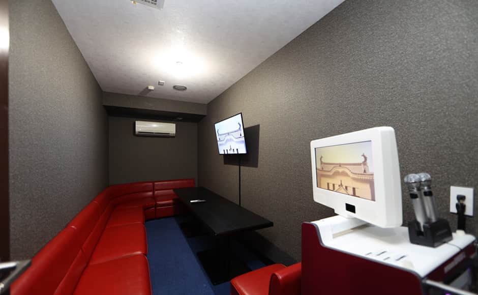 Karaoke Room - 0