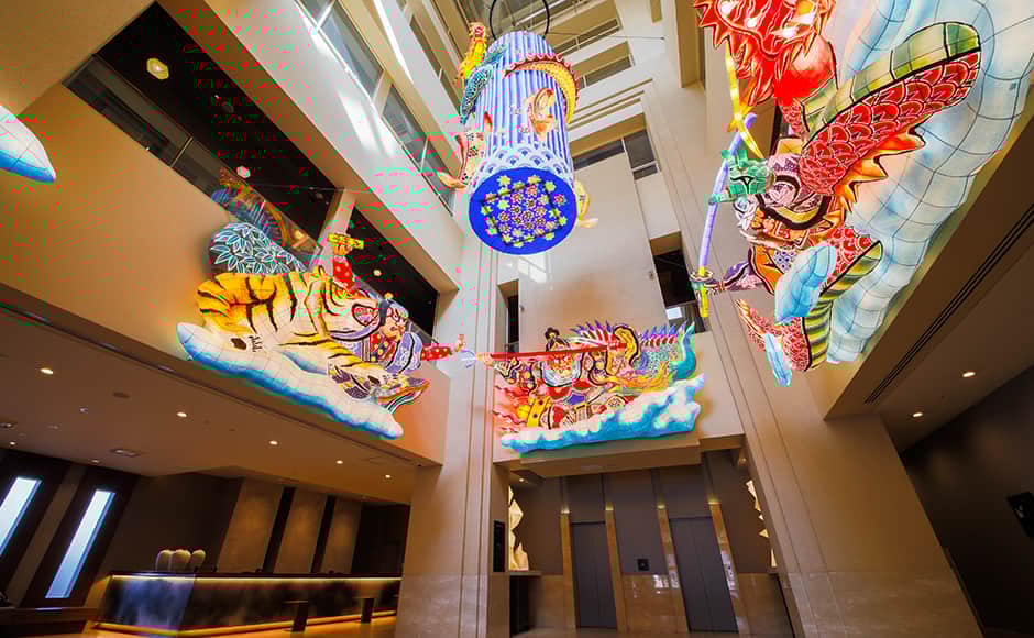 아오모리 전통 공예 작품 - 0