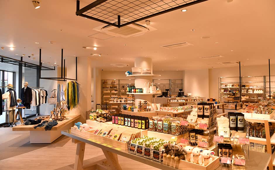 RESORT SHOP & MARKET - 0