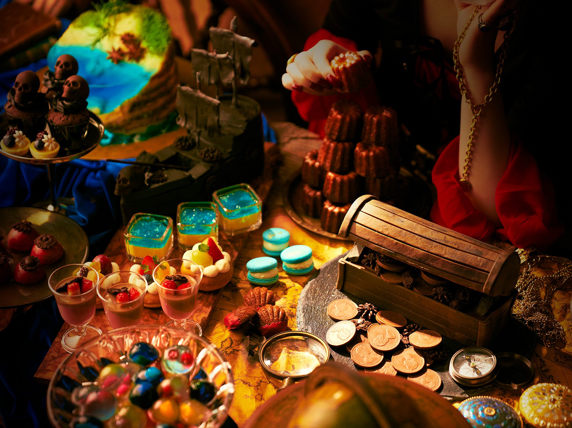 PIRATES OF SPICE SWEETS “刺激” COLLECTION」開催のご案内 宝島 PIRATES OF SPICE SWEETS “刺激” COLLECTION」開催のご案内 宝島