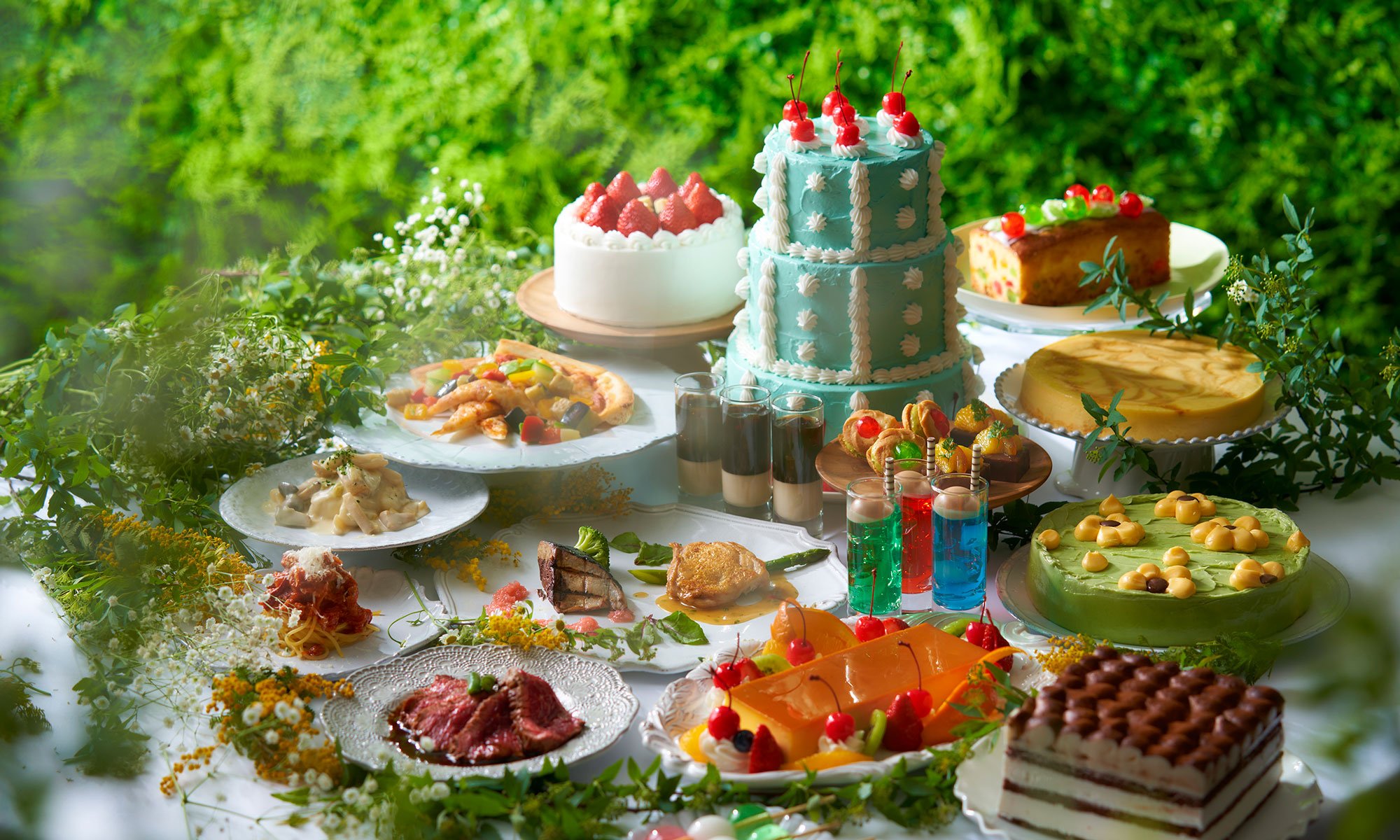 緑あふれる癒しのビュッフェ 時代を超えて愛され続けるニューレトロな