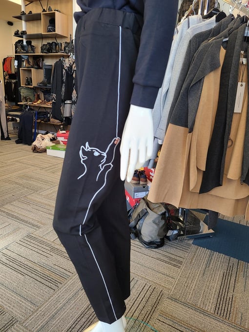 Pantalon noir ligne blanche hotsell