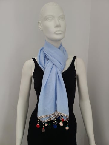 DI FIRENZÉ FOULARD D'ÉTÉ BLEU POUDRE UNI AVEC FRANGE & POMPONS