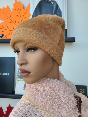 DI FIRENZÉ TUQUE EN FAUX-POIL UNIE