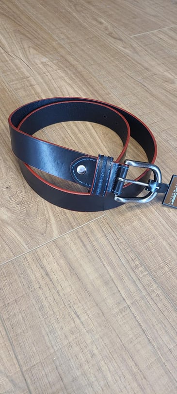 BENCH CRAFT CEINTURE POUR HOMME NOIR BORDURE ROUGE