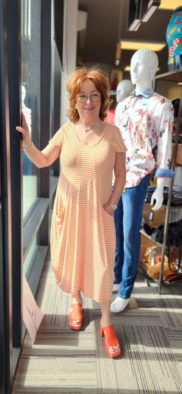 FOIL ROBE LONGUE RAYÉE ORANGE POCHES