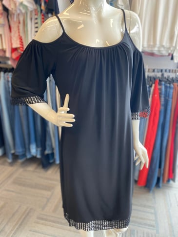 FRANK LYMAN ROBE NOIRE PETITE BRETELLE AVEC MANCHE 3/4 DENTELLE