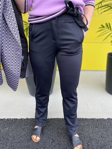 YEST PAULA PANTALON NOIR LUSTRÉ