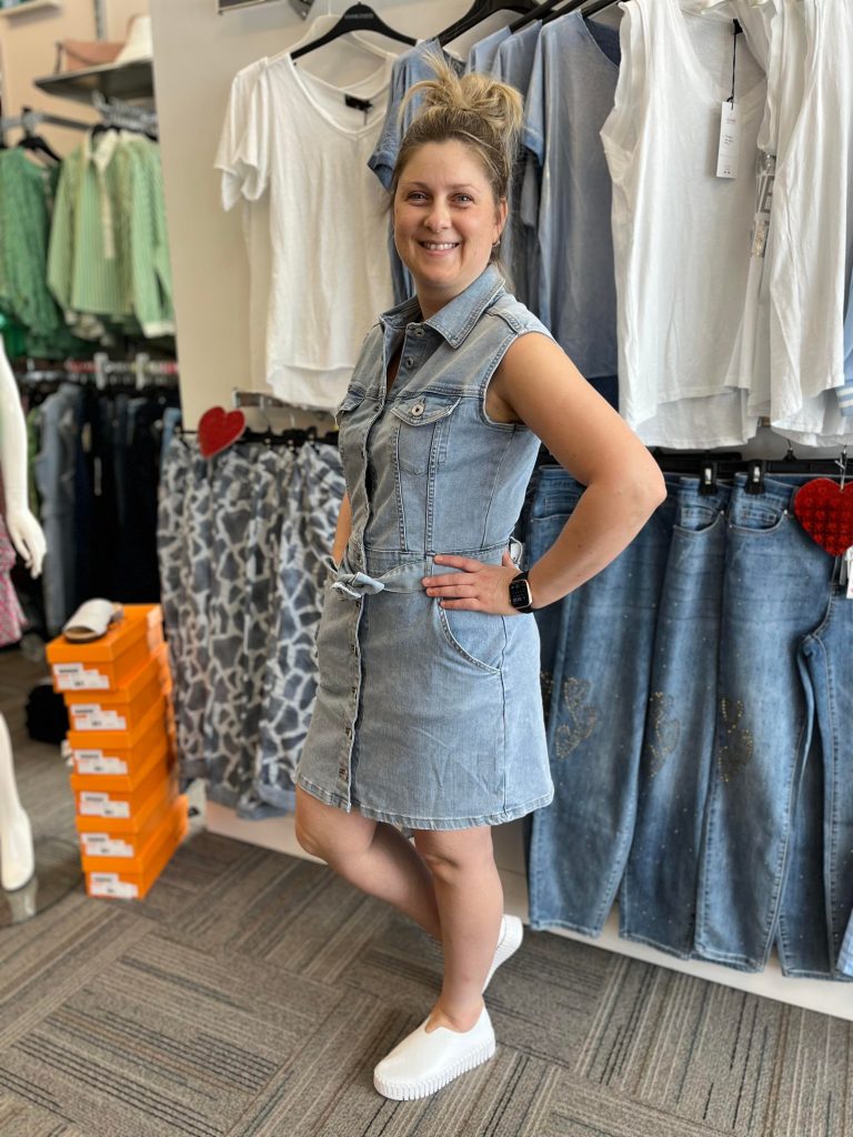 ORLY ROBE EN JEANS SANS MANCHE Specialites Feminines et Masculines