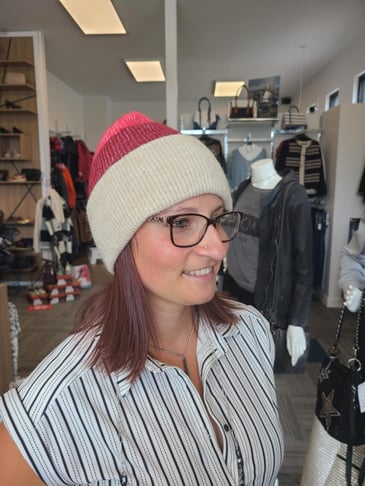 WHITE STUFF TUQUE EN TRICOT ROSE/FRAMBOISE/BEIGE GROS REBORD