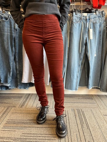 CHARLIE B PANTALON PULL ON CORDUROY