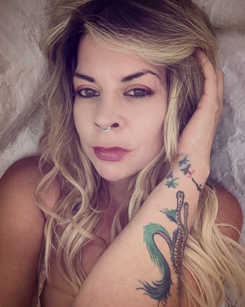 Hazel Noir at Sheri's Ranch - Photo 12 of 15