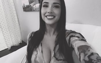 Angelina Lee at Sheri's Ranch - Photo 32 of 54