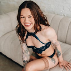 Autumn Belle - Nevada brothel courtesan at Sheri's Ranch