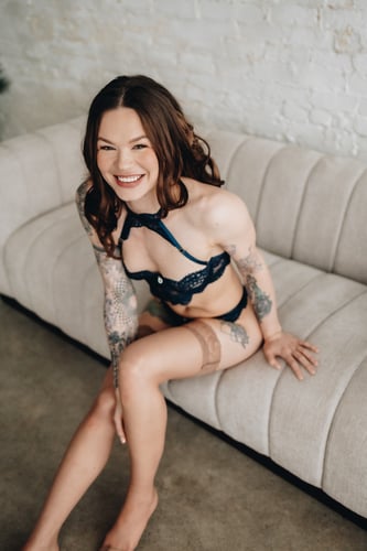 Autumn Belle at Sheri's Ranch - Photo 15 of 24