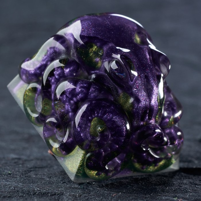Opalescia