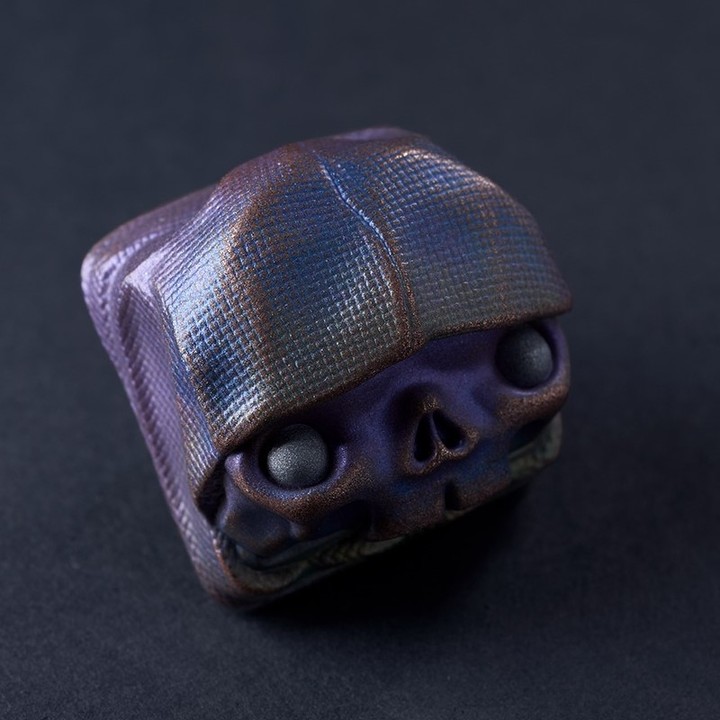 Refractive