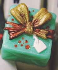 Gift Caps