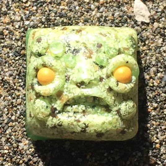Sandy Olivine