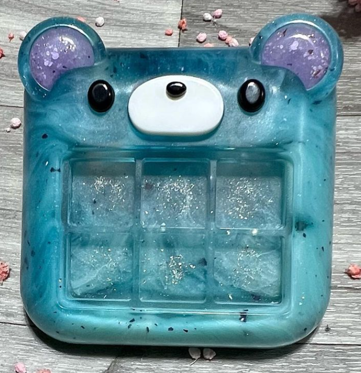 Rin Boxbie (Blue)