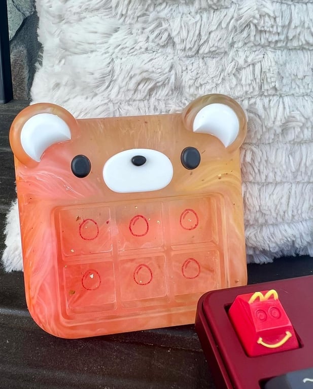 Cluck Boxbie (Red)