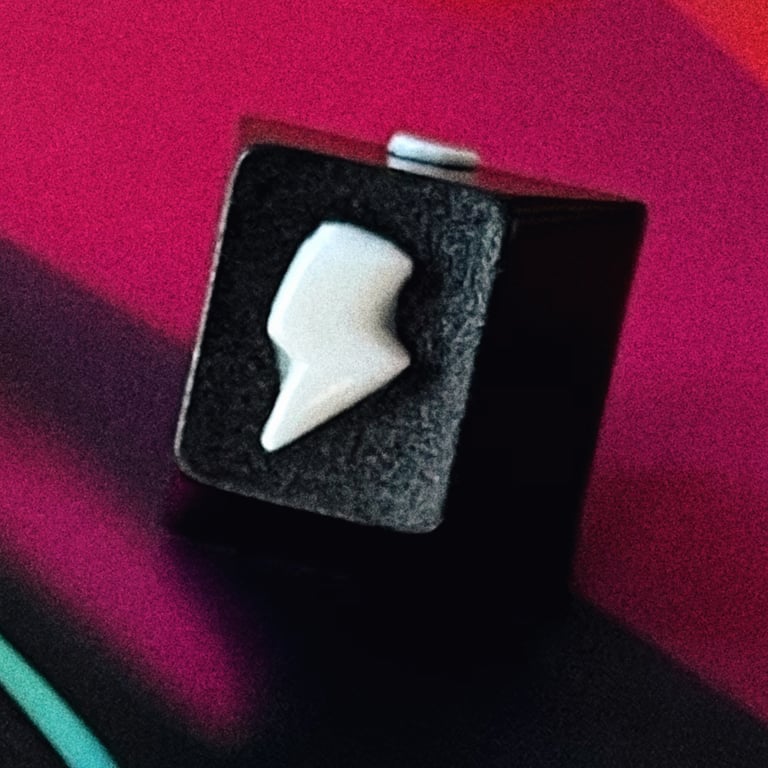 Mono (black)