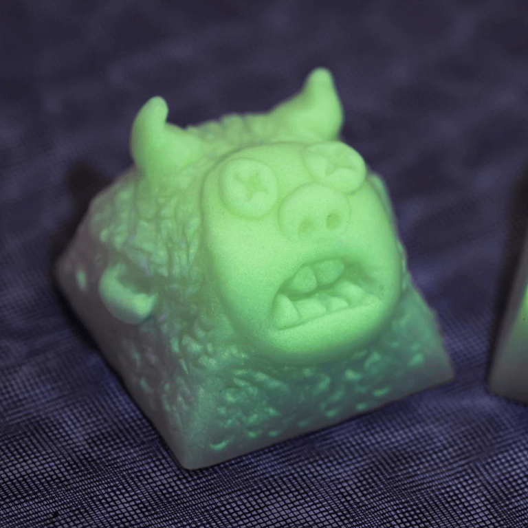 GLOWYBOI