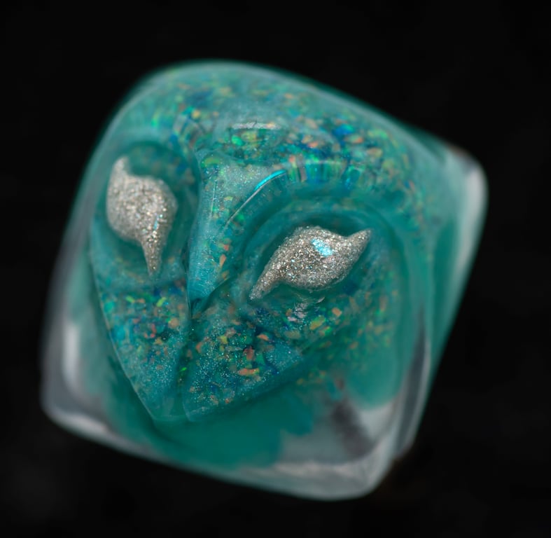 Jaded Op(al)ulence