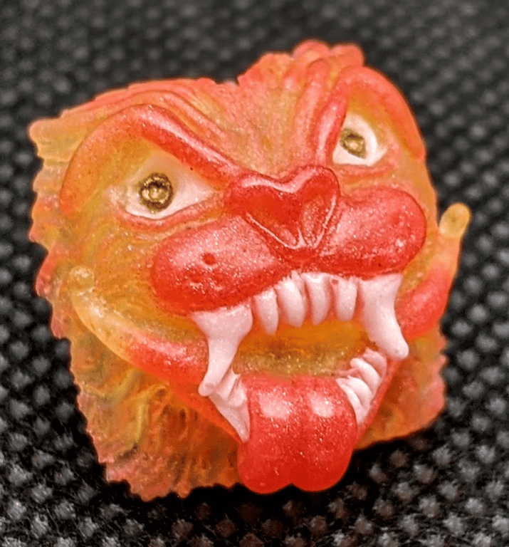 "Toothy" SOLARIUM