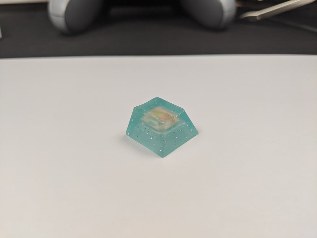 GIVEAWAY