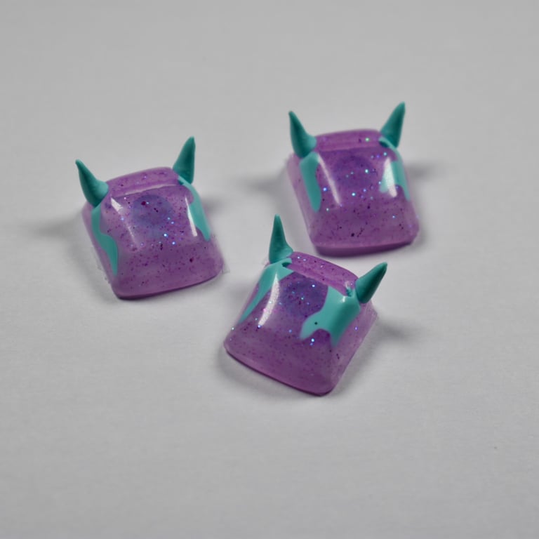 VISIONS OF TEAL