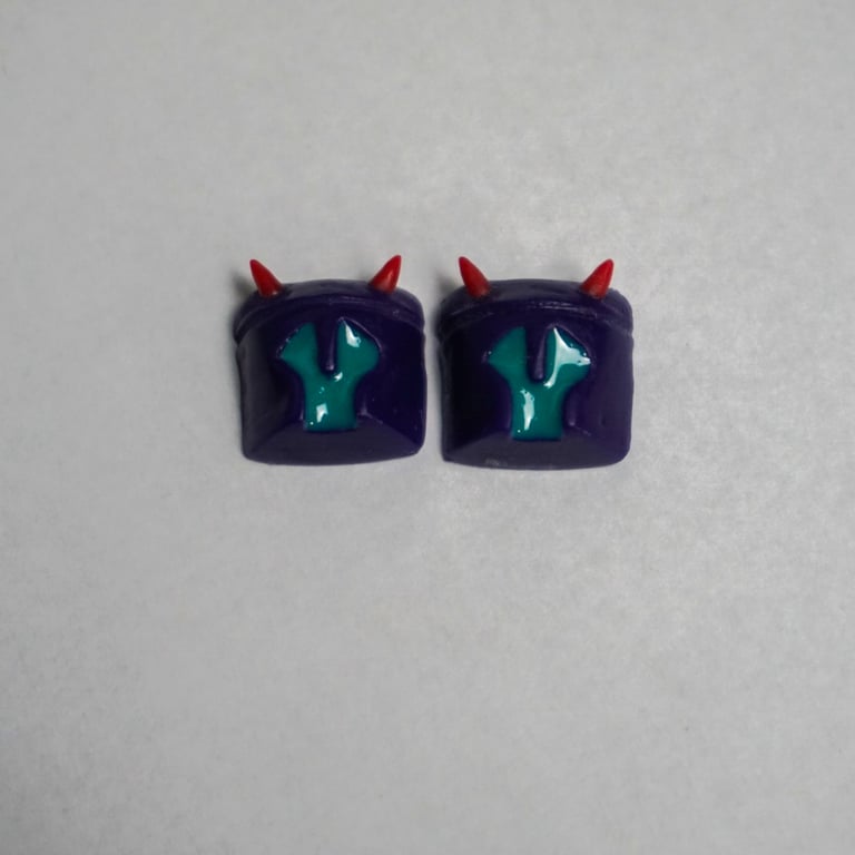 Laser Red Horns