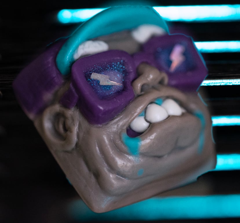 Hype Refused Lightning Eyes (MX/T)