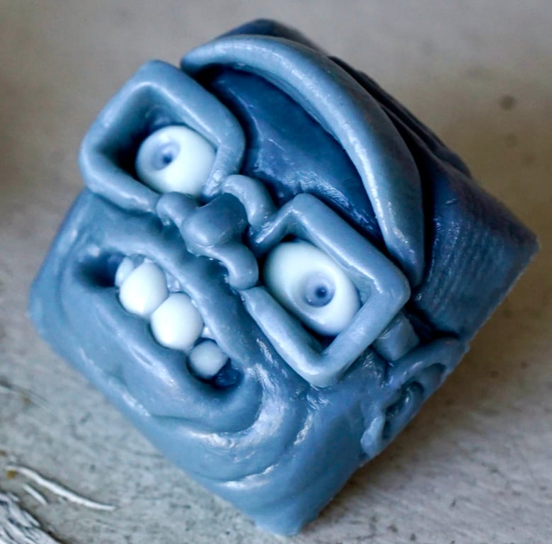 L-Train Mold Fvcker (MX)