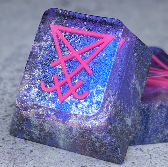 Frostberry (glow in the dark)