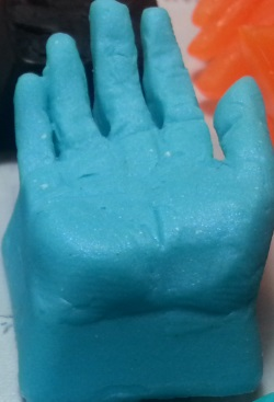 V2 - Cyan