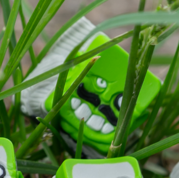 Legendary (Green)(1/1 Full Face Variant)